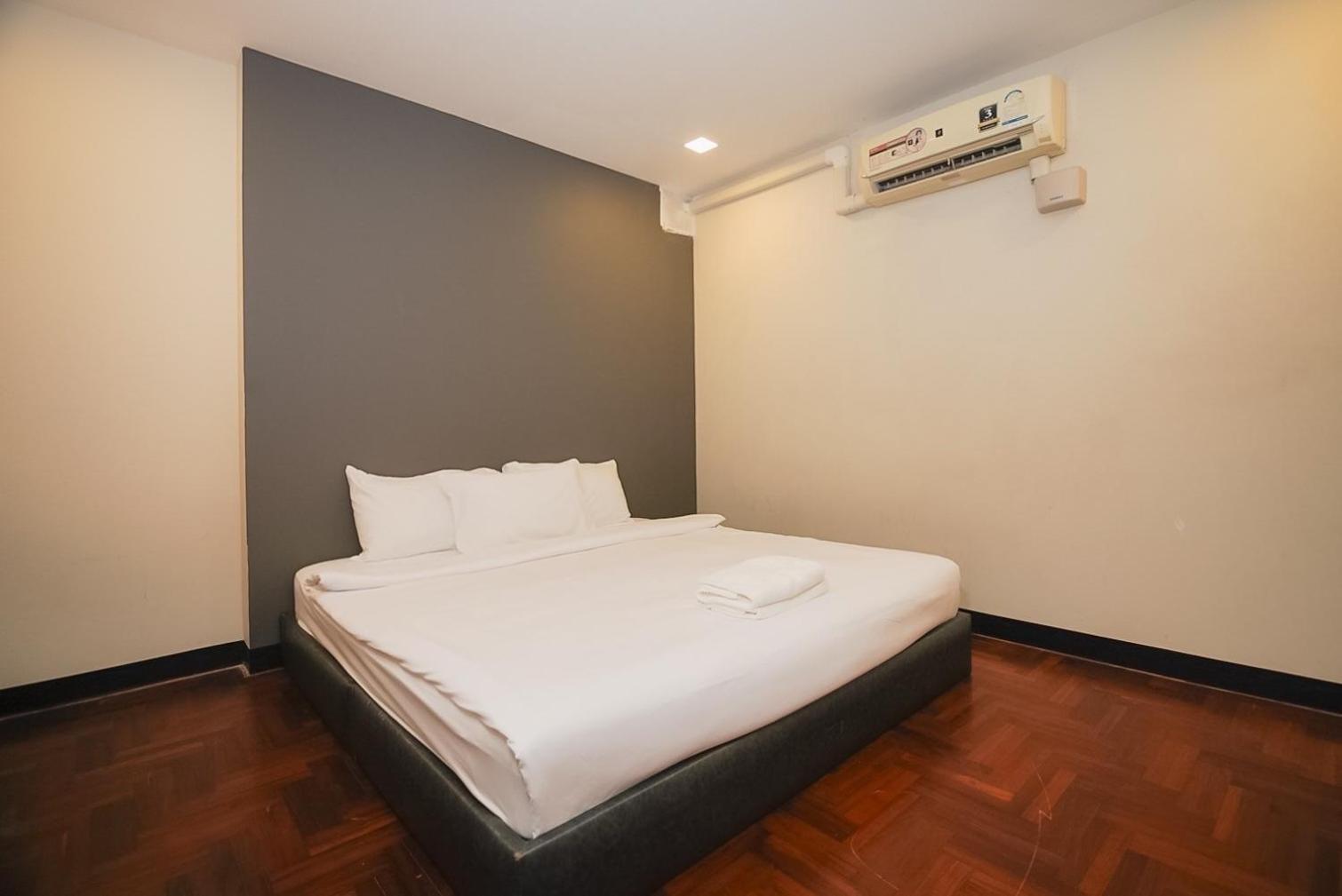 Go Inn Silom - Bts Saint Louis Bangkok Exterior foto